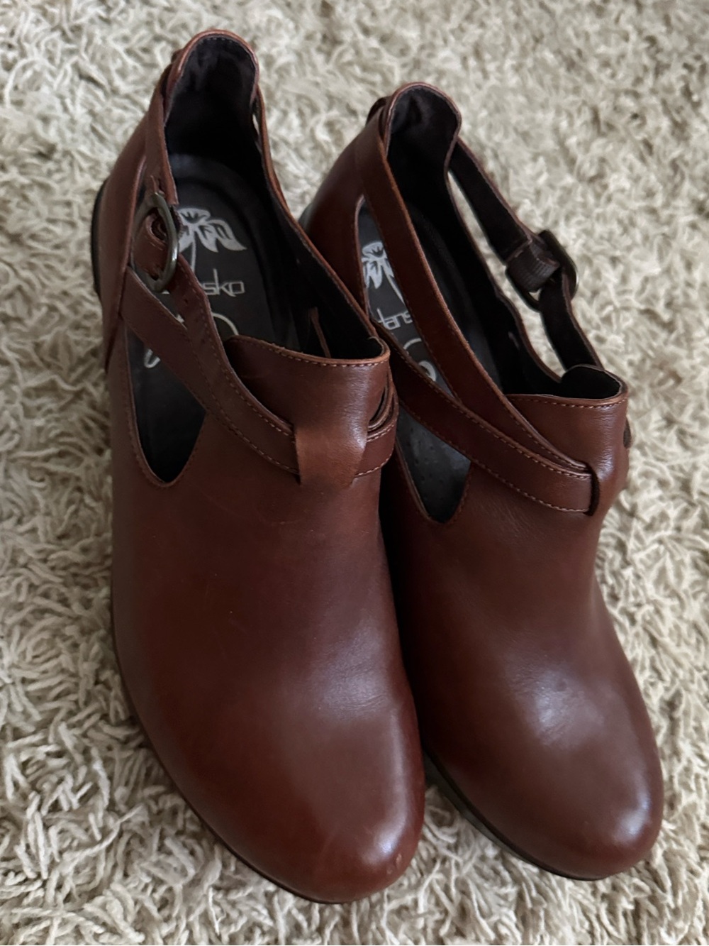 Dansko Franka Leather Cutout Wedge Ankle Heels - Picture 2 of 9